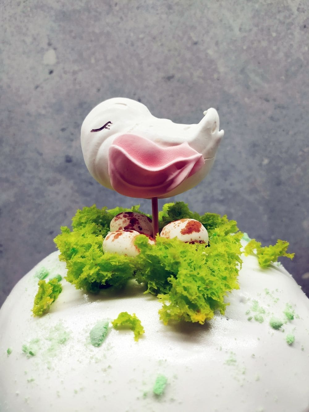 Decorazione pasquale su torta